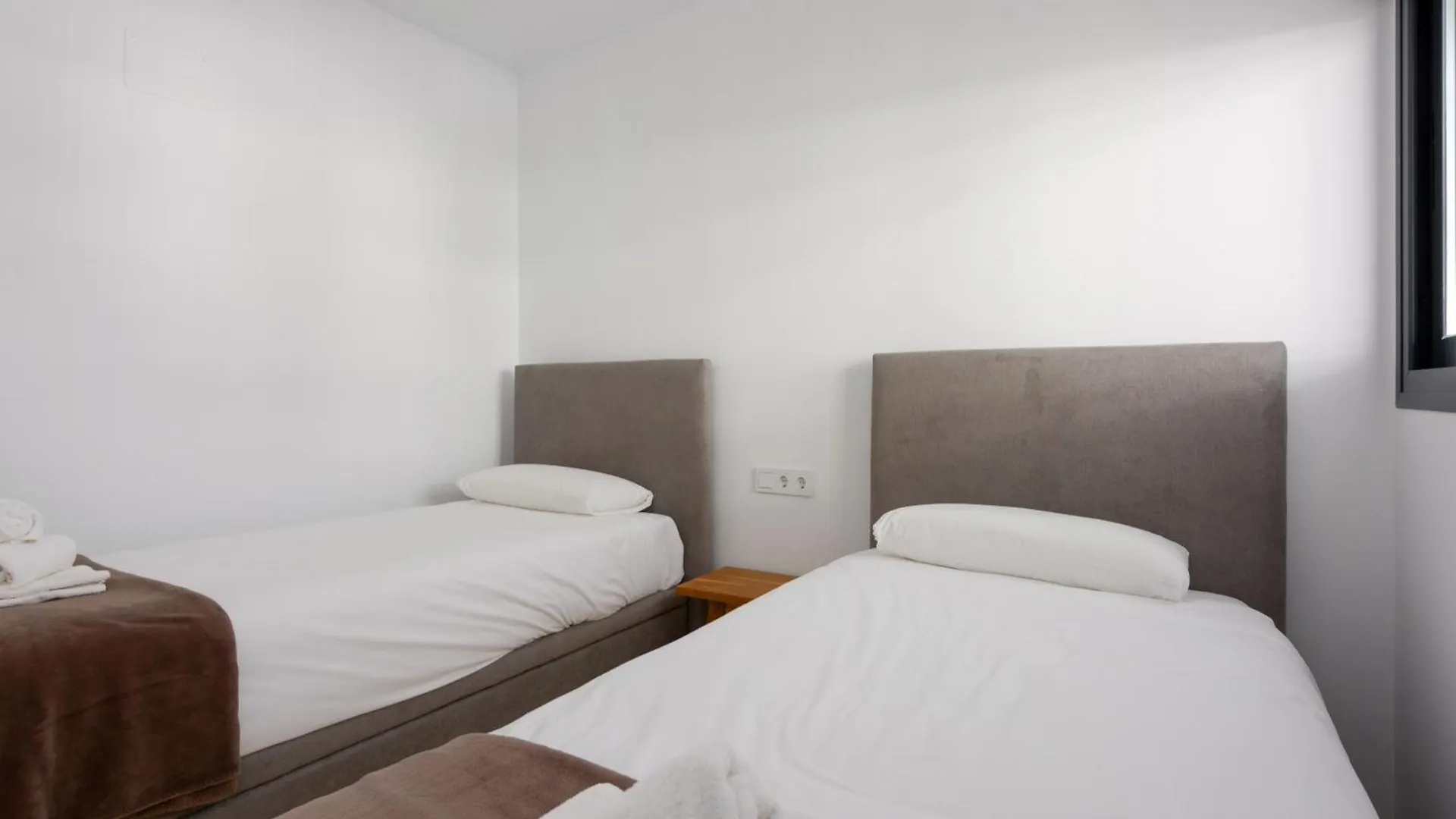 One-80 Suite 2440 Estepona 0*,  Spain