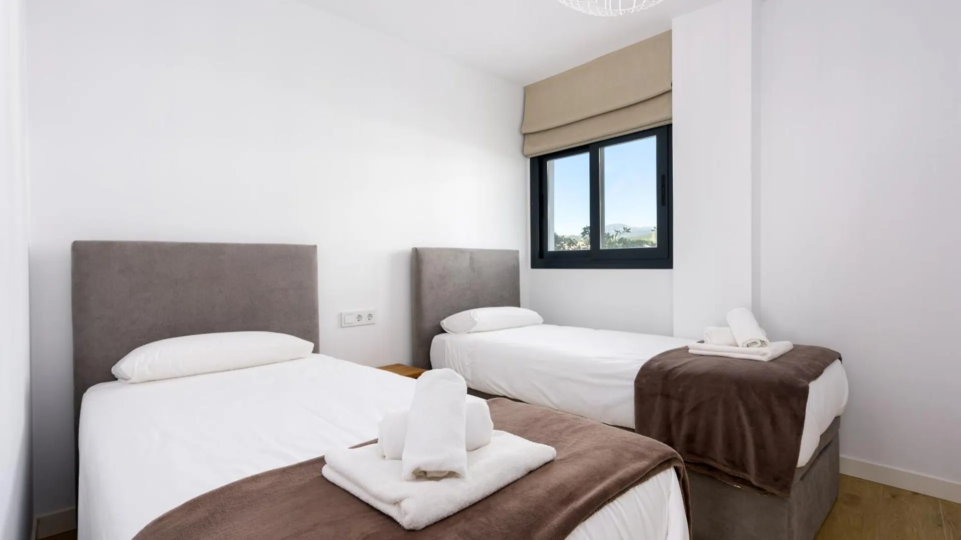 One-80 Suite 2440 Estepona Apartment