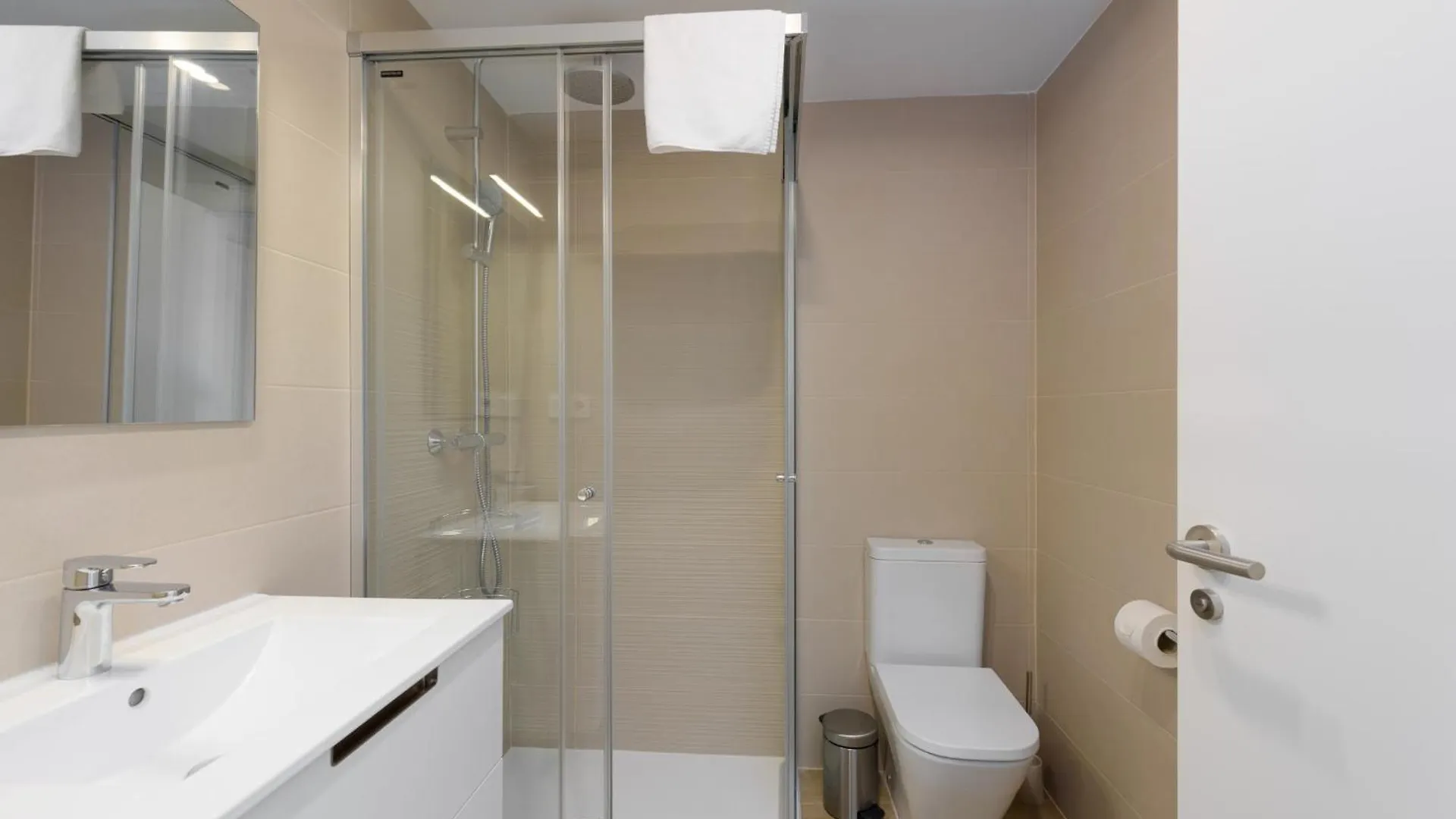 Apartment One-80 Suite 2440 Estepona