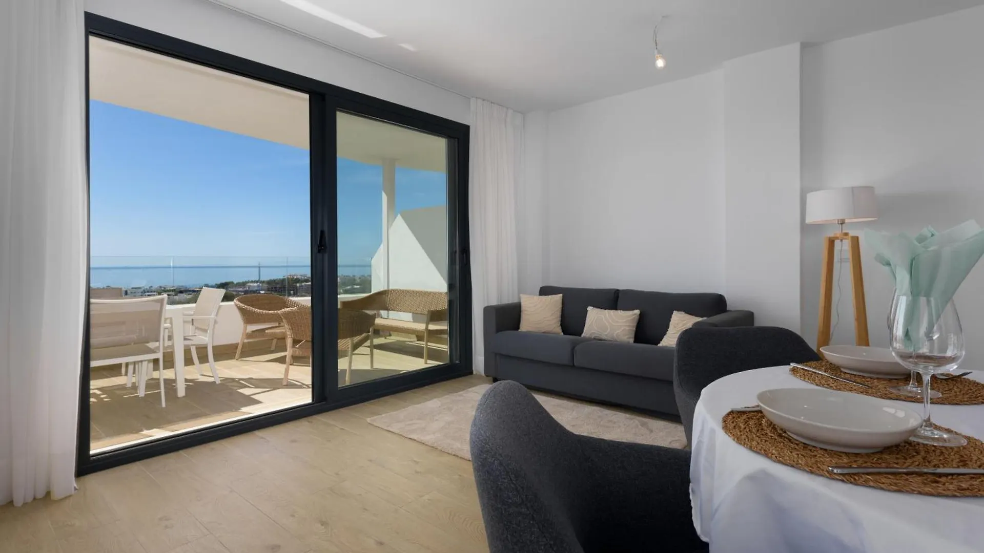 Apartment One-80 Suite 2440 Estepona