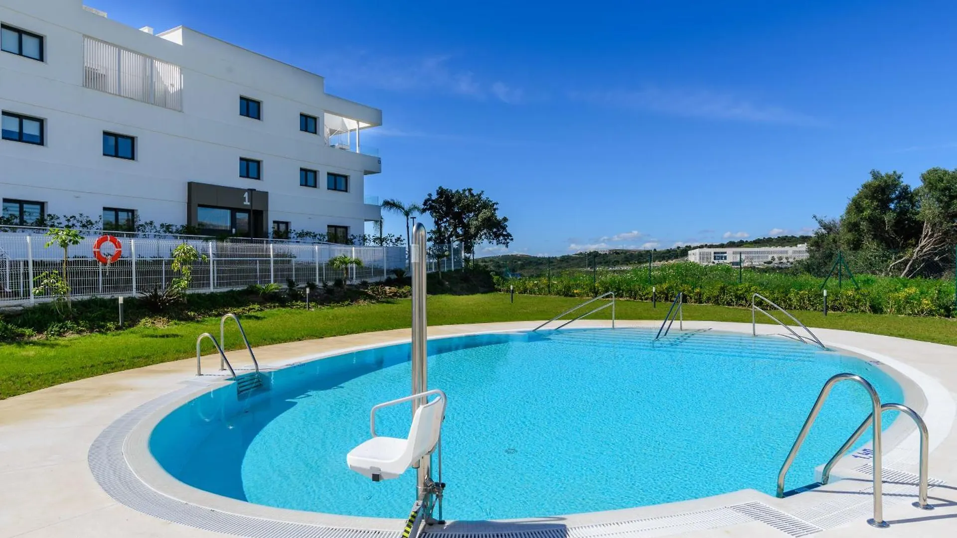 One-80 Suite 2440 Estepona Apartment