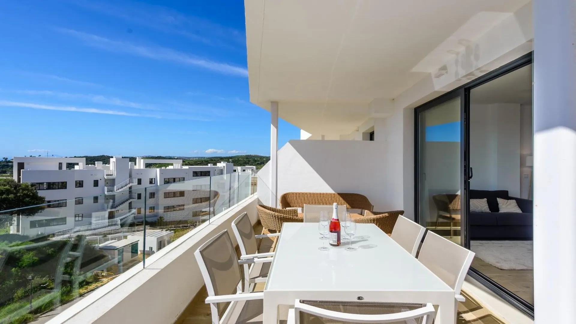 Apartment One-80 Suite 2440 Estepona